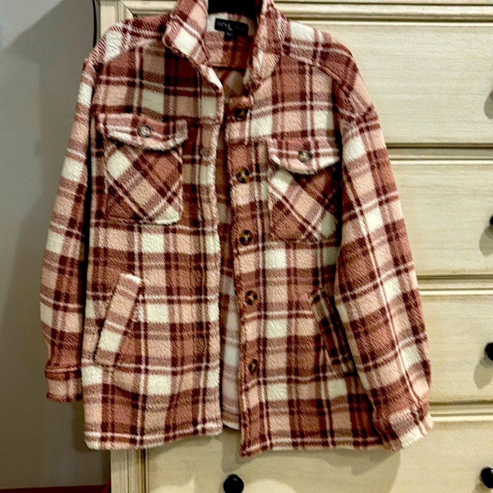 Love Tree fleece shacket worn once. Size small